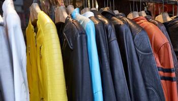 Основные правила стирки кожаных курток
